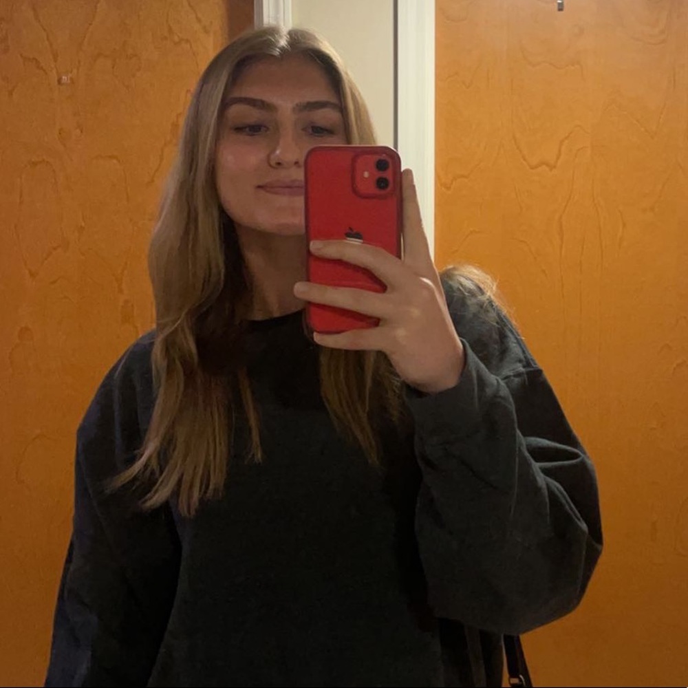 Meet your Posher, Ashlyn